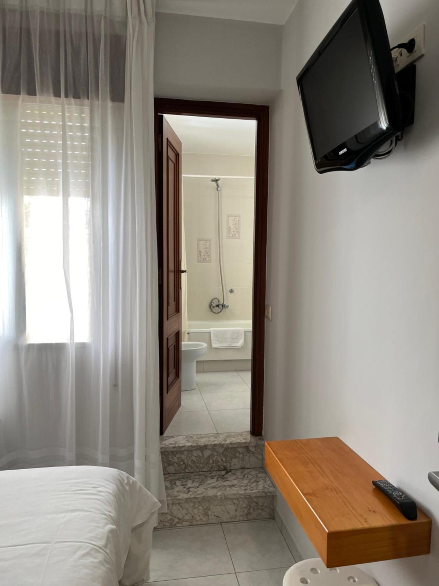 Hotel Venezuela Sanxenxo Eksteriør bilde